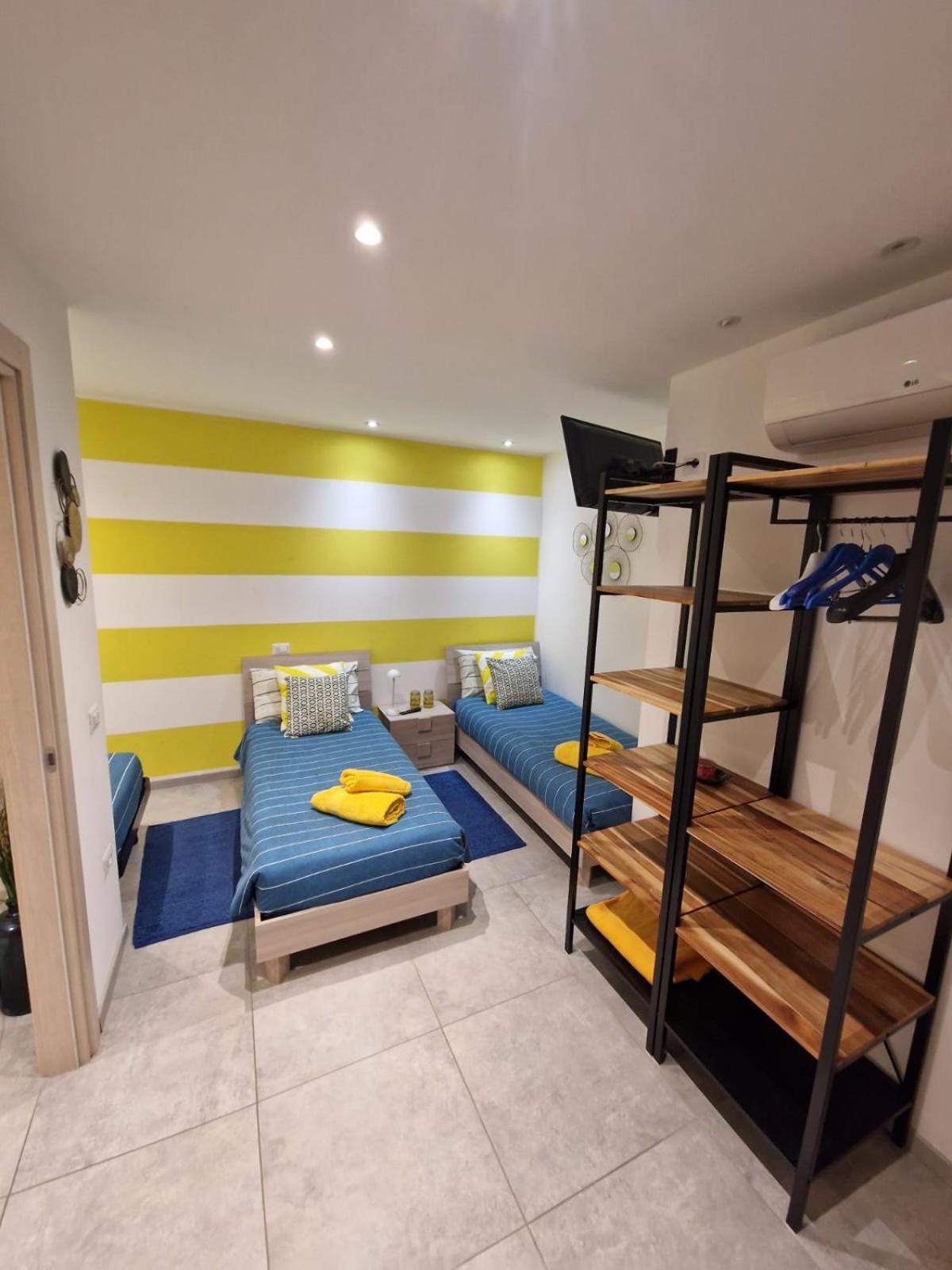 ソーリコ Casa Rosso Blu Bed & Breakfast エクステリア 写真